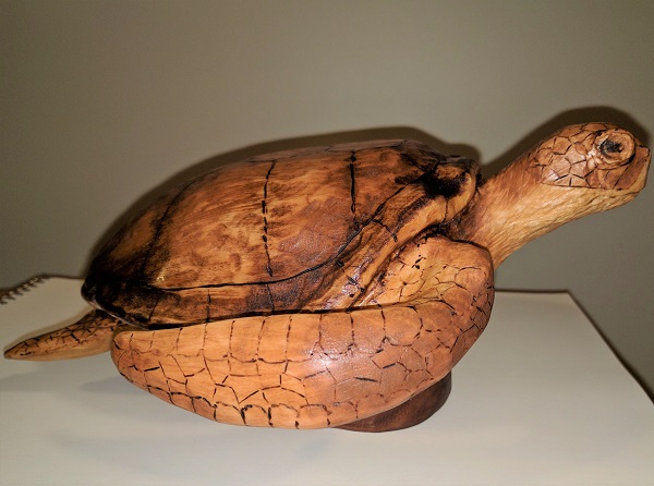 turtle wood carving